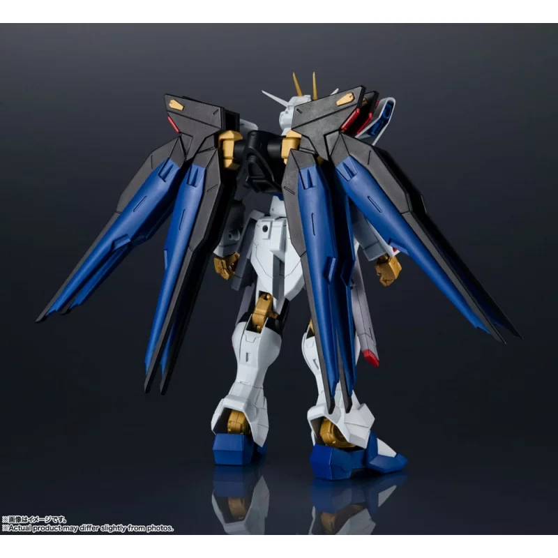 Mobile Suit Gundam SEED Destiny Action Figurine Gundam Universe ZGMF-X20A Strike Freedom Gundam 15cm