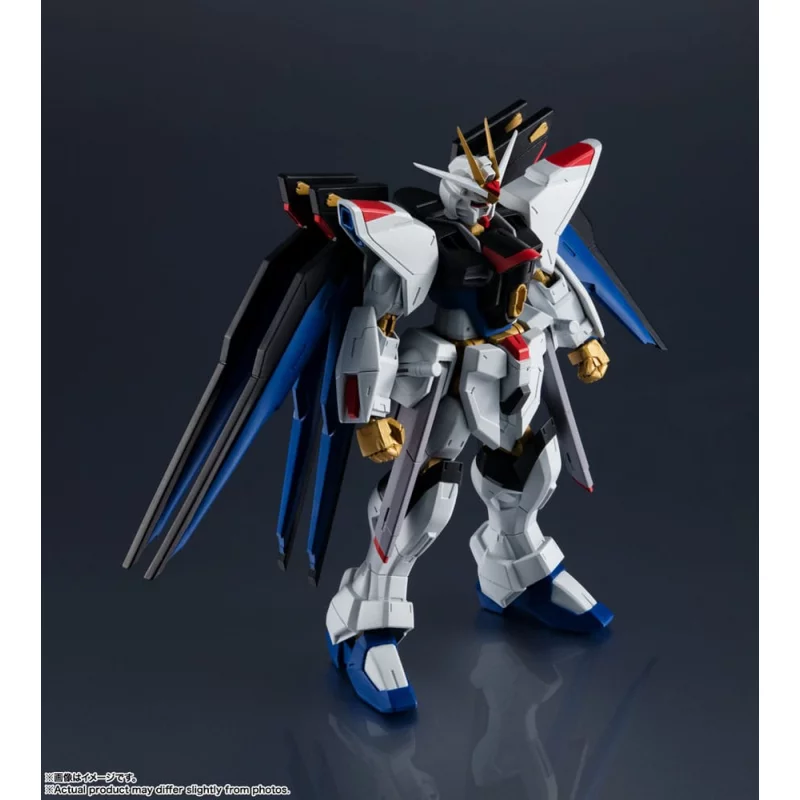 Mobile Suit Gundam SEED Destiny Action Figurine Gundam Universe ZGMF-X20A Strike Freedom Gundam 15cm