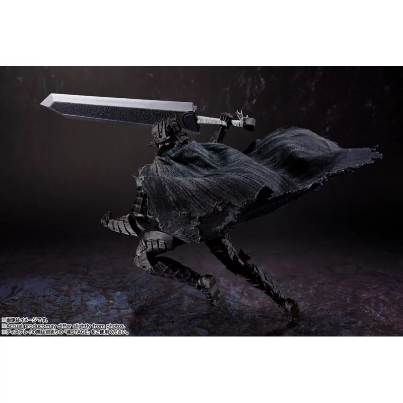 Berserk Action Figurine S.H. Figuarts Guts (Berserker Armor) -Heat of Passion- 16cm (boite endommagée)