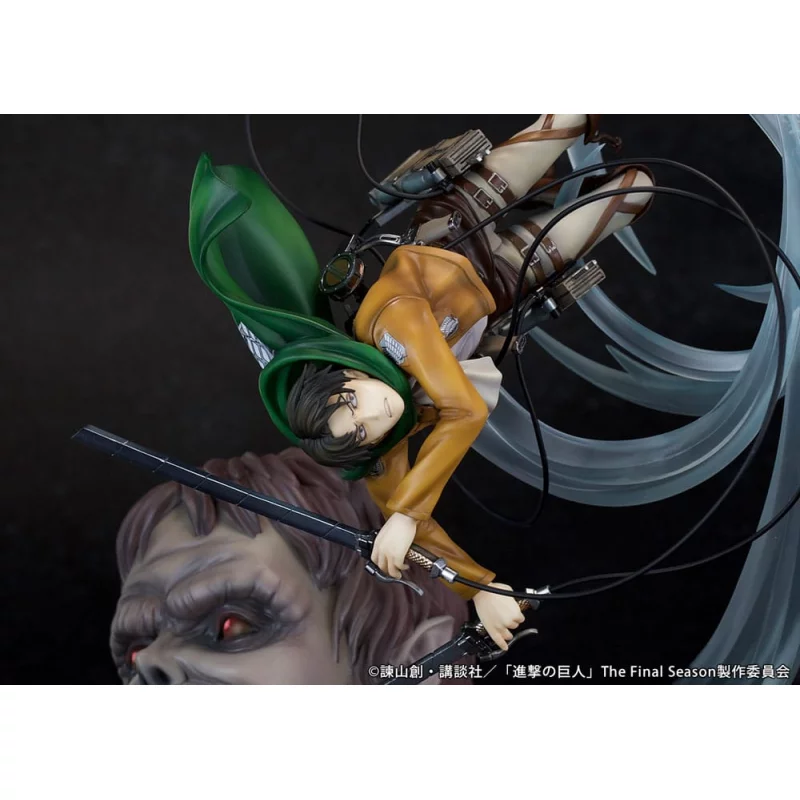 Attack on Titan Figure 1/7 Levi vs Beast Titan Ver. 28cm
