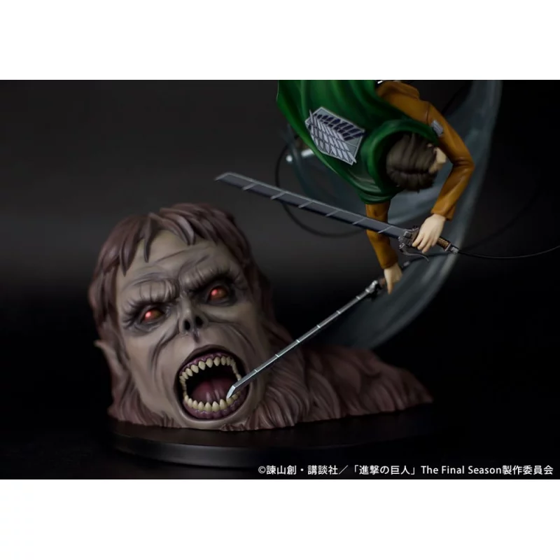 Attack on Titan Figure 1/7 Levi vs Beast Titan Ver. 28cm