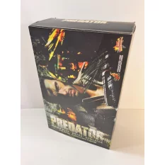 Hot Toys MMS72 Predator Collectible Action Figure 1/6 Major Alan 'Dutch' Schaefer 30cm (displayed)