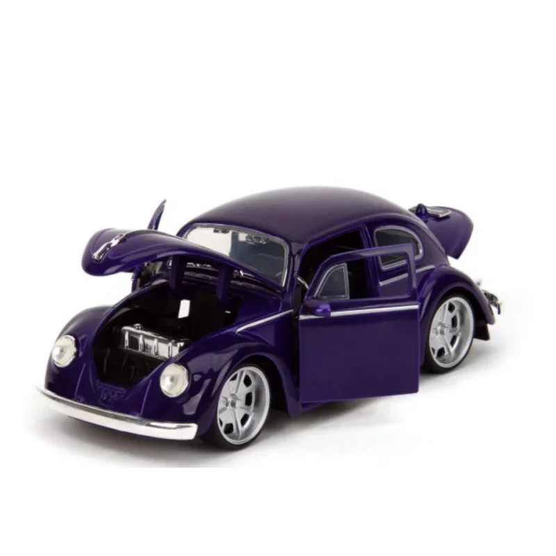 Wednesday Addams Figure &amp; Volkswagen Beetle 1/24