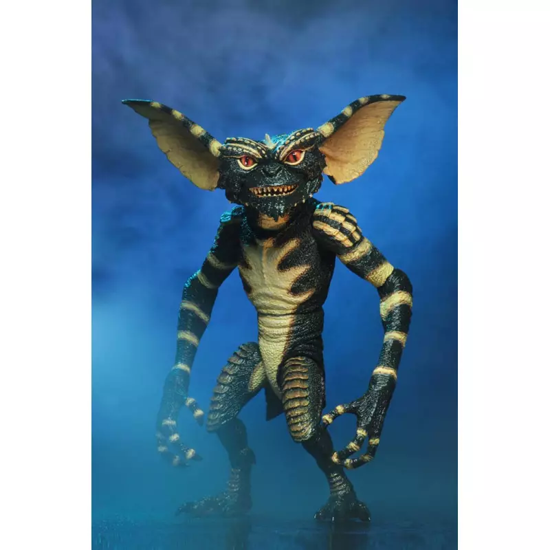 Gremlins - 7 Scale Action Figure - Ultimate Flasher - Collectors Row Inc.