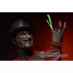 Nightmare on Elm Street 30th Anniversary Ultimate Freddy Krueger Action Figurine 18 cm