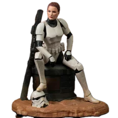 Star Wars Statue Premier...