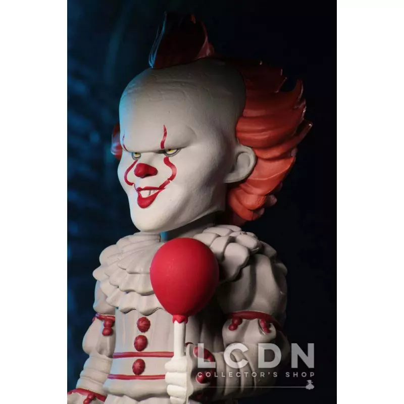 Stephen King's It 2017 Body Knocker Bobble Figure Pennywise 16 cm