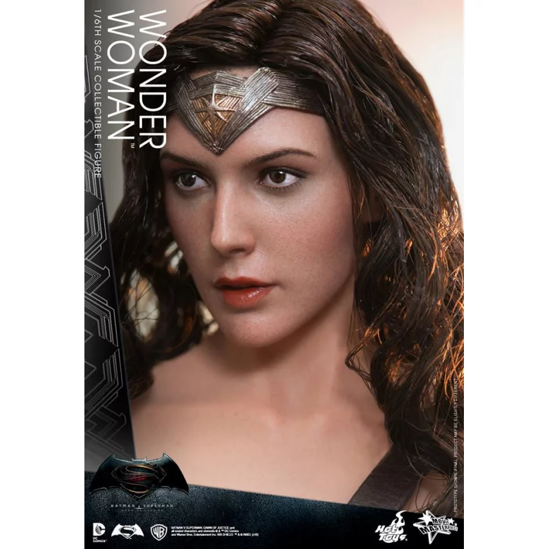 Hot Toys MMS359 Batman v Superman L&#039;Aube de la Justice Wonder Woman Gal Gadot 1/6 Collectible Figurine 29cm (Neuf)