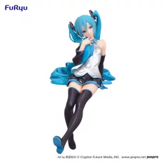 Hatsune Miku Figurine...