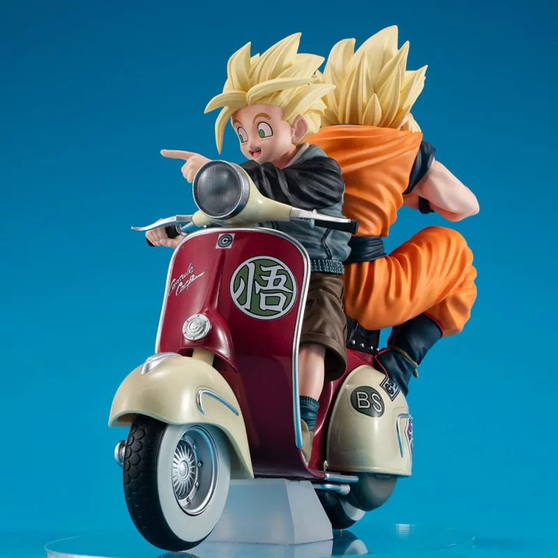 Dragonball Z 05 Desktop Real McCoy Figure Diorama Super Saiyan Son Goku &amp; Super Saiyan Son Gohan &amp; Motorbike 16cm