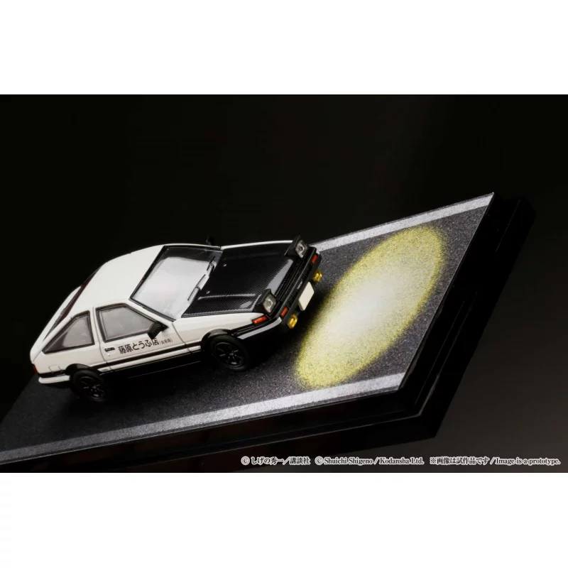 Initial D Toyota Sprinter Trueno GT APEX (AE86) / Engine Equipped Model VS Tomoyuki Tachi 1/64