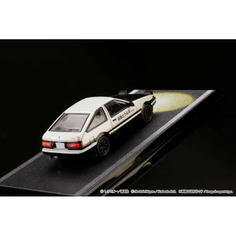 Initial D Toyota Sprinter Trueno GT APEX (AE86) / Engine Equipped Model VS Tomoyuki Tachi 1/64