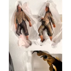 Condition : Statue en parfait état. Jamais exposée. Ouvert pour contrôle.
