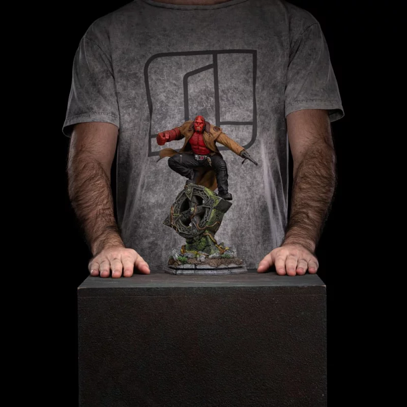 Hellboy 2 Statue 1/10 BDS Art Scale Hellboy 34cm
