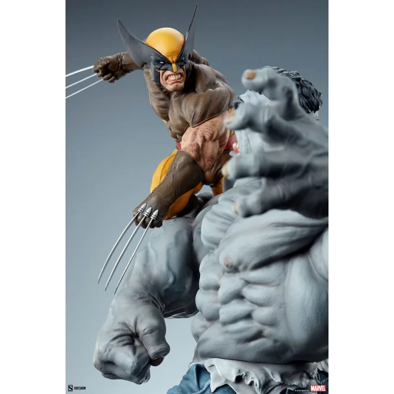 Marvel Statue Grey Hulk vs Wolverine 58cm