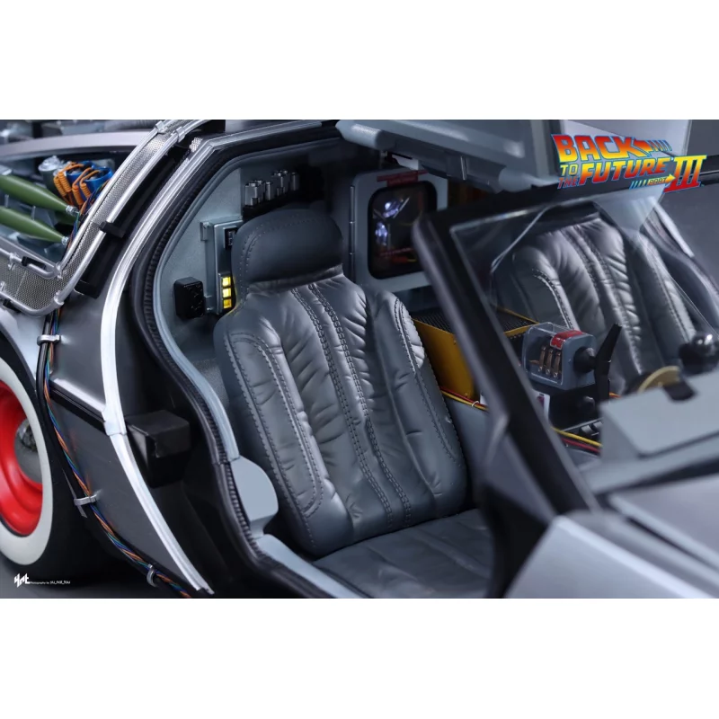 Hot Toys MMS738 Retour vers le Futur 3 III Collectible Véhicule 1/6 DeLorean Time Machine 72cm