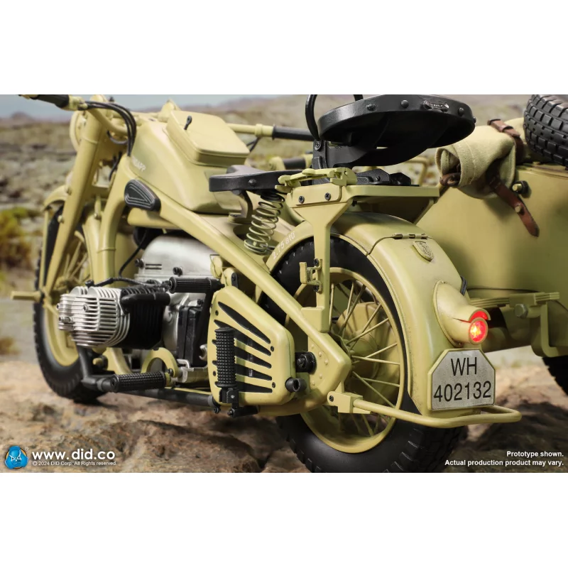 WWII German Zündapp KS 750 Motorcycle with Sidecar (Sand) Side-car DID E60075Y 1/6
