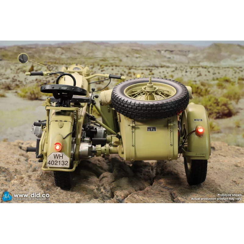 WWII German Zündapp KS 750 Motorcycle with Sidecar (Sand) Side-car DID E60075Y 1/6