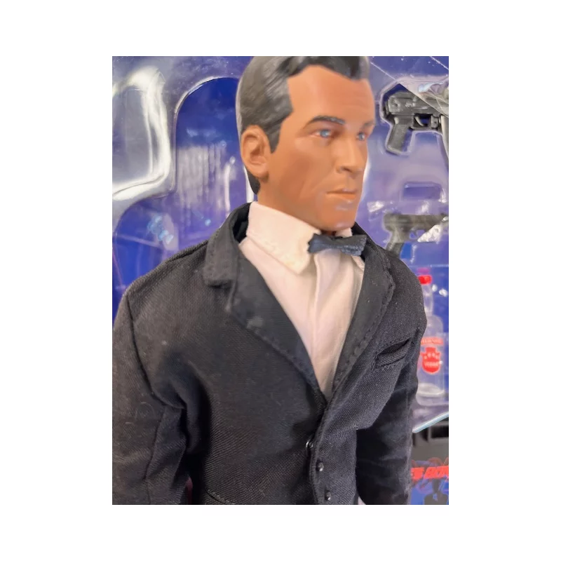 007 DIE ANOTHER DAY　Pierce Brosnan as James Bond　12インチフィギュア Amazon | 007 DIE ANOTHER DAY Pierce Brosnan as James Bond 12