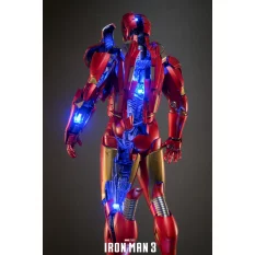 Hot Toys DS004D51 Iron Man 3 Collectible Diorama 1/6 Iron Man Mark VII (Open Armor Version) 32cm *Diecast*