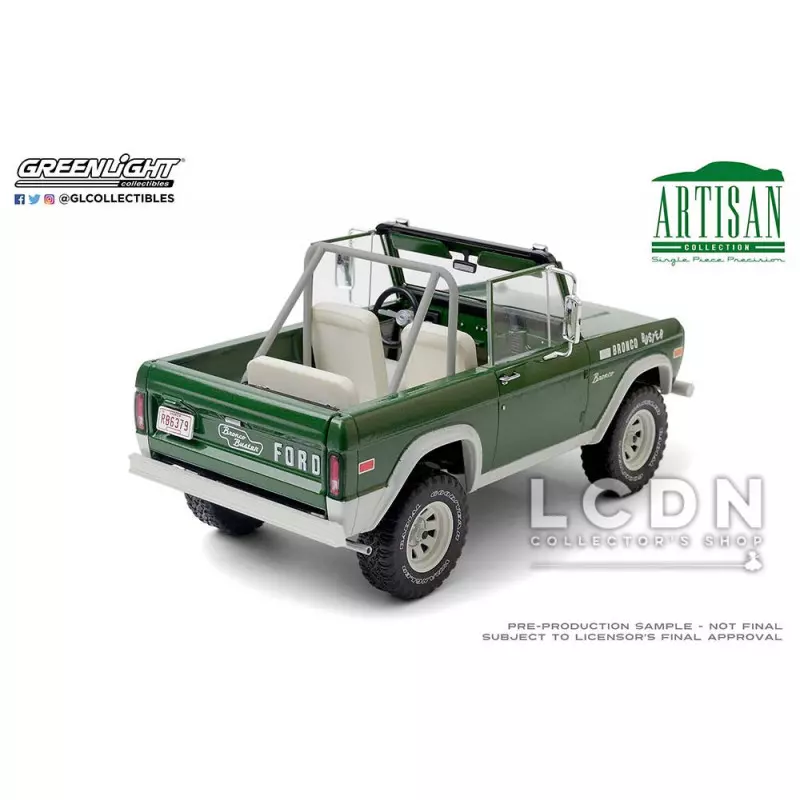 ミニカー　1/18 1970 Ford Bronco Buster 「Artisan Collection」 [19084] Smokey and the Bandit 1970 Ford Bronco Buster 19084 1/18