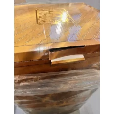 Condition: New statue in perfect condition. Never displayed. Open for inspection. Small tear on box opening.