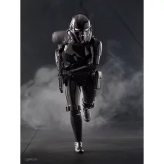 Hot Toys MMS737 Star Wars Collectible Action Figurine 1/6 Shadow Trooper with Death Star Environment 30cm