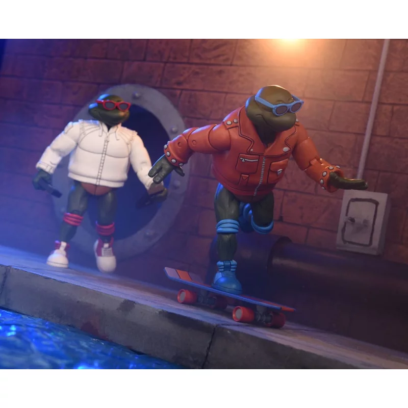 Teenage Mutant Ninja Turtles (Cartoon) Pack of 2 Action Figures Punk Leo and Punk Raph 18cm