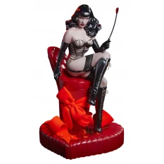 Bettie Page Statue Love...