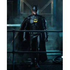 Hot Toys MMS712 The Flash Collectible Action Figure 1/6 Batman (Modern Suit) 30cm