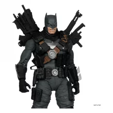 DC Multiverse McFarlane Collector Edition pack 2 Action Figurines 03 Batman (The Grim Knight) vs. Killer Croc 18 cm