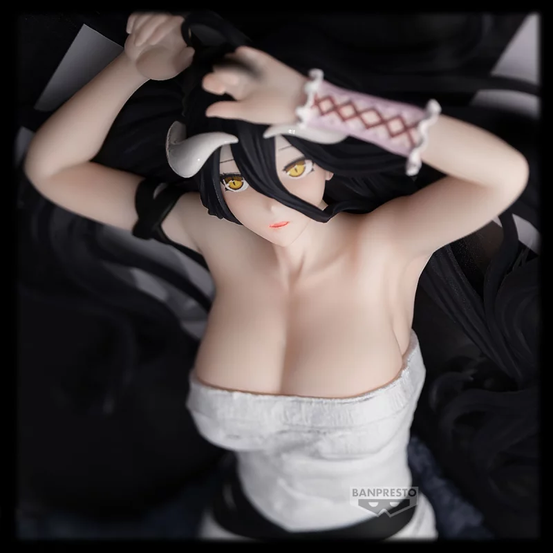 Overlord Figurine Relax time Albedo Roll bandage ver. 9cm