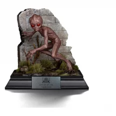 I Want to Believe Statue...