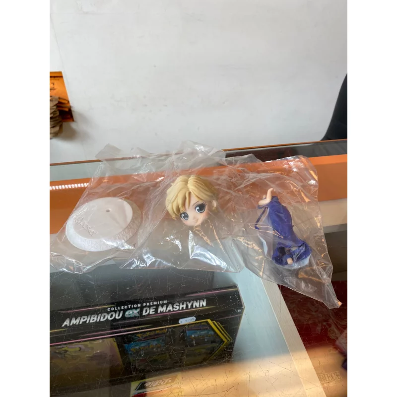 (displayed model)