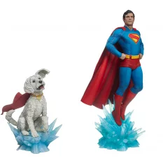Superman (2025) Statue...