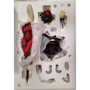 Condition : New statue. Never displayed. Open for check. (N°246/260)