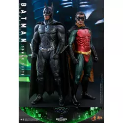 Hot Toys MMS593 Batman Forever Batman ( Sonar Suit ) Val Kilmer 1/6 Collectible Figure 32cm