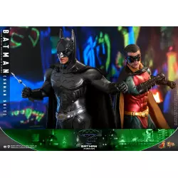 Hot Toys MMS593 Batman Forever Batman ( Sonar Suit ) Val Kilmer 1/6 Collectible Figure 32cm