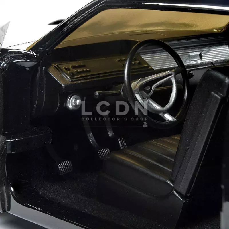 Auto World The Car 1971 Lincoln George Barris 1/18 AWSS120