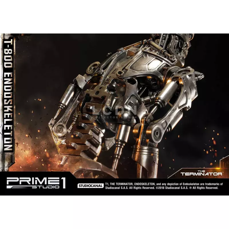 Terminator Statue 1/2 T-800 Endoskeleton 105cm
