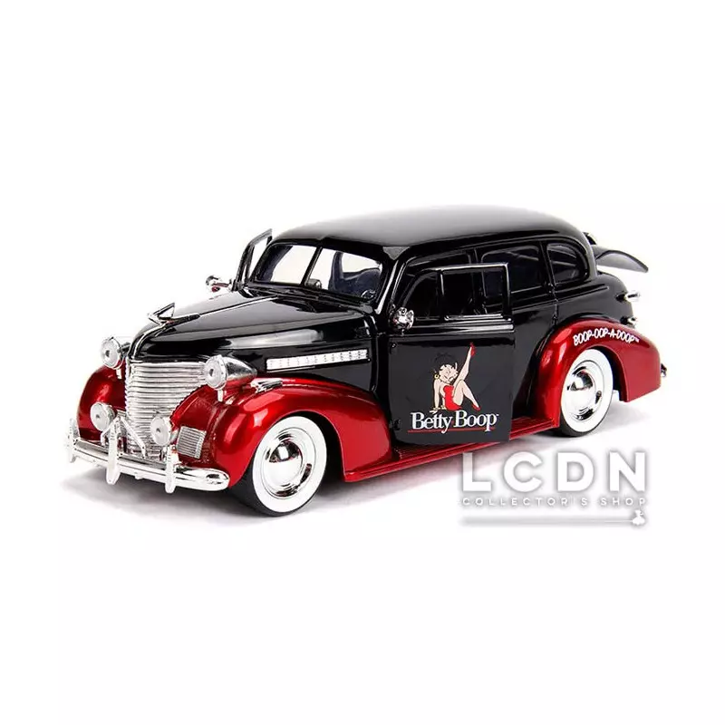 Betty Boop 1939 Chevrolet Master Deluxe avec figurine de