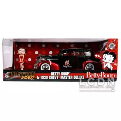 Betty Boop 1939 Chevrolet Master Deluxe with Betty Boop Figure 1