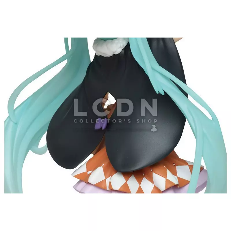 Hatsune Miku 2nd Season Autumn Halloween Version Special Statue 18cm