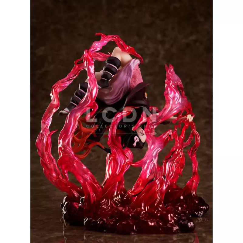 Demon Slayer Kimetsu no Yaiba Statue 1/8 Nezuko Kamado Exploding Blood 20cm
