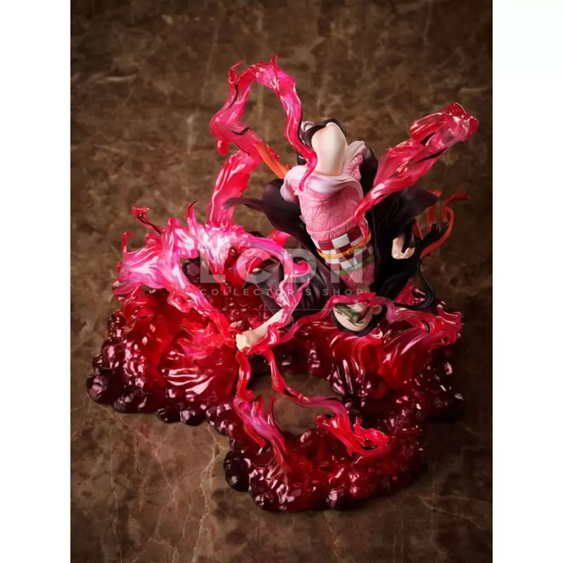 Demon Slayer Kimetsu no Yaiba Statue 1/8 Nezuko Kamado Exploding Blood 20cm