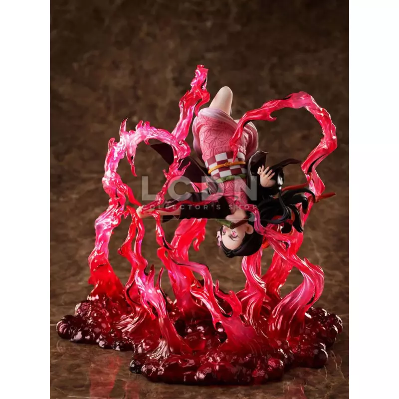 Demon Slayer Kimetsu no Yaiba Statue 1/8 Nezuko Kamado Exploding Blood 20cm