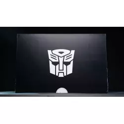 Transformers Figure Optimus Prime Auto-Converting Programmable Robot by Robosen 48cm