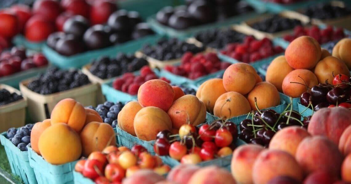 Fresh fruit stand