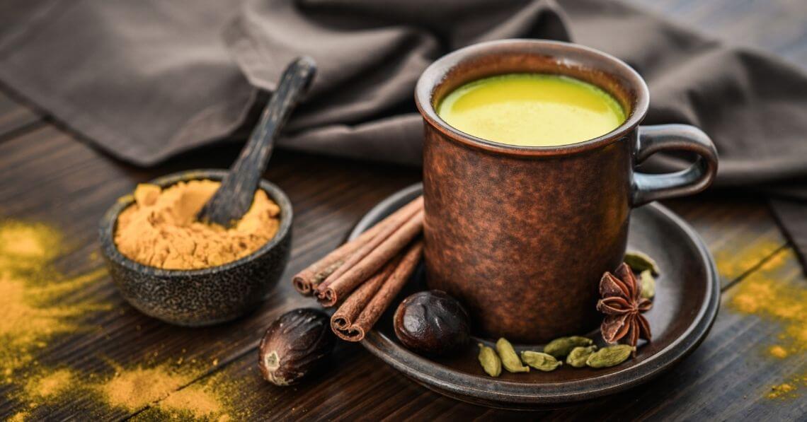 Turmeric tea with cinnamon