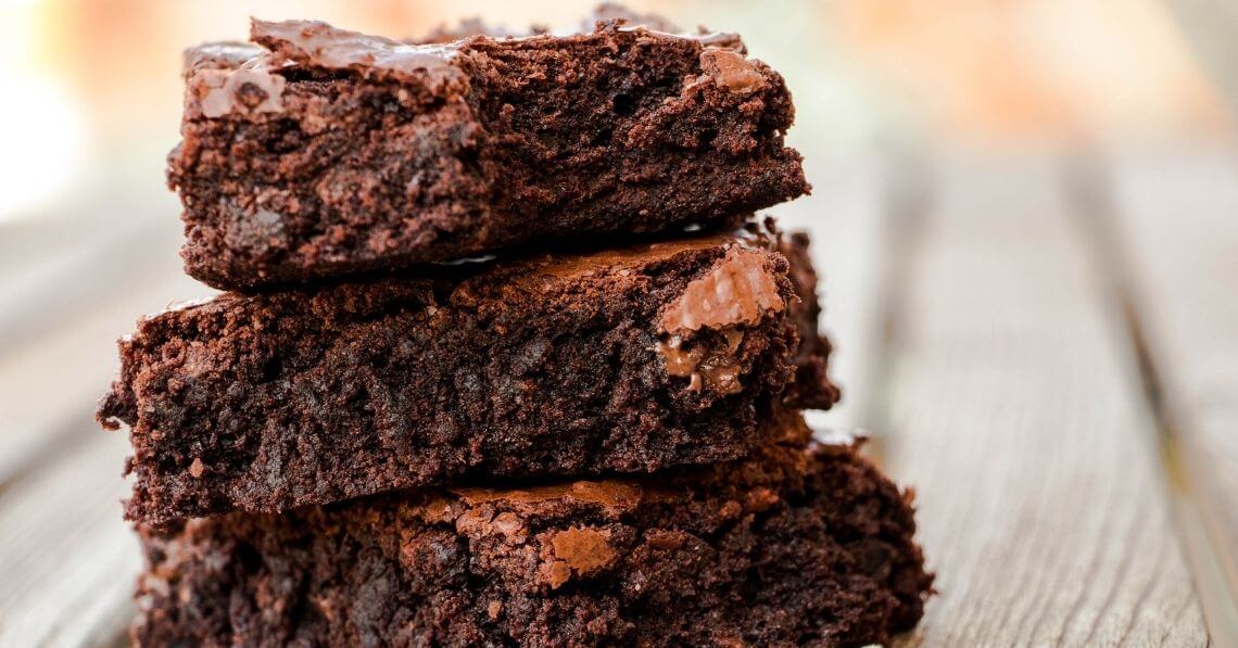 Vegan chocolate protein brownies